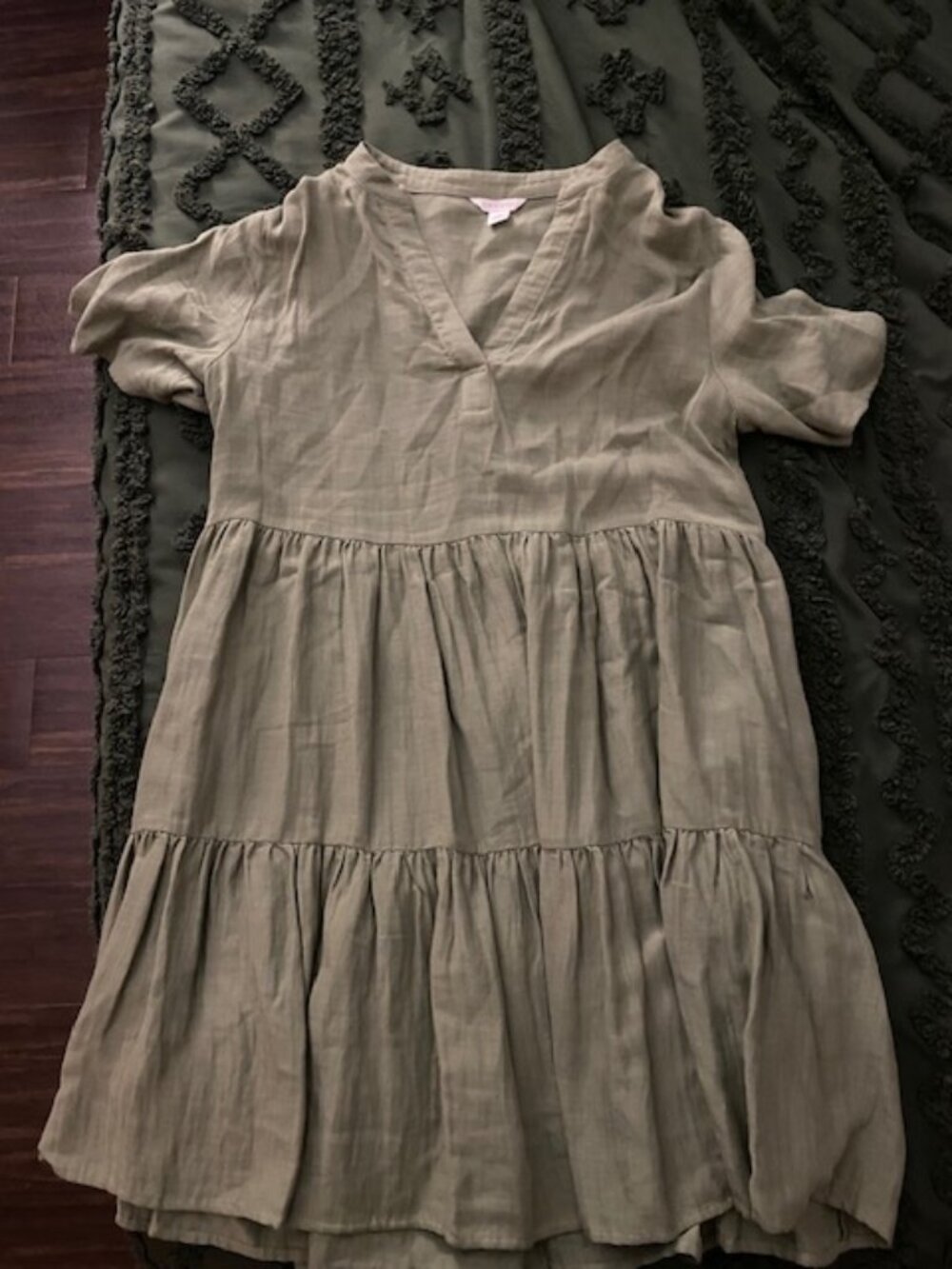 Olive Green layered cloth T-Shirt Dress with V-Neck. Size Small